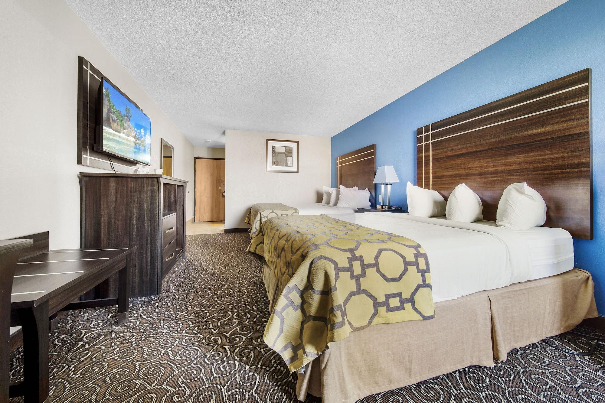Baymont By Wyndham Muncie Near Ball State University Exterior photo